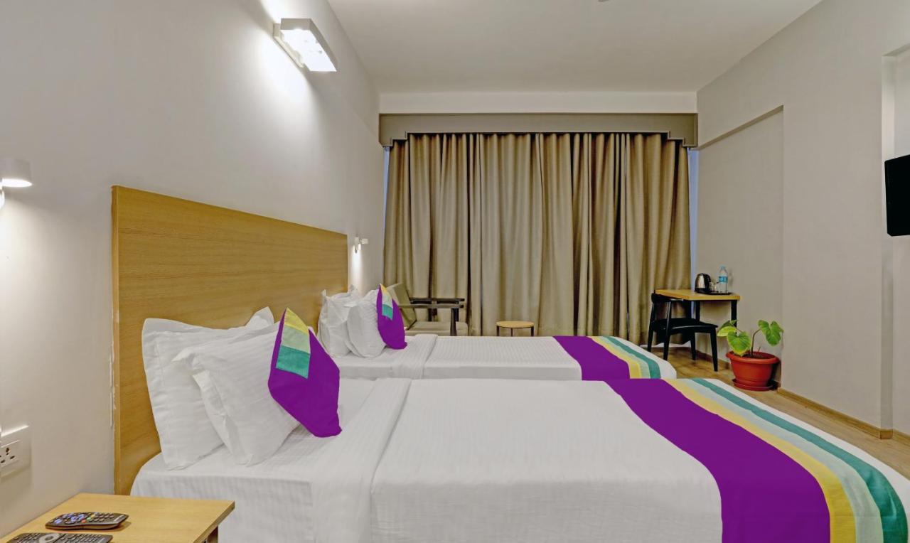 Itsy By Treebo - Vashistha Hotel Hyderabad Bagian luar foto